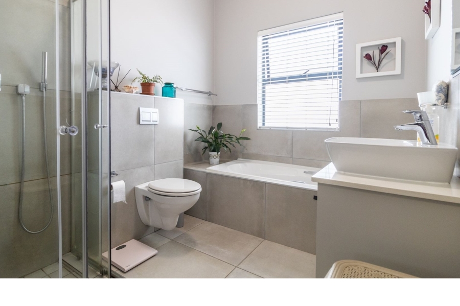 To Let 3 Bedroom Property for Rent in Aan de Wijnlanden Western Cape